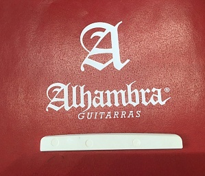 Alhambra 9.647 Порожек нижний для классической гитары, меламин